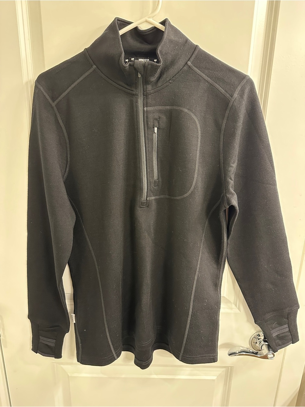 Minus 33 Heavyweight Merino Wool Black Quarter-Zip Long sleeve - women’s large